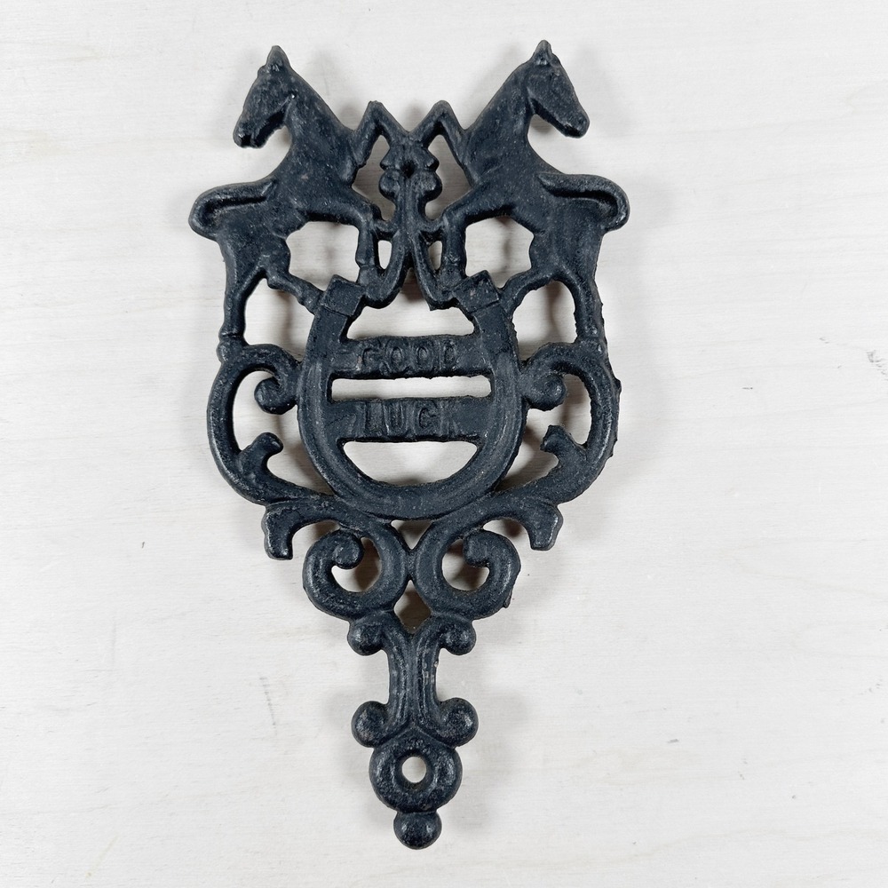 Vintage Cast Iron Good Luck Horseshoe Trivet with Horses Decor Taiwan 8"